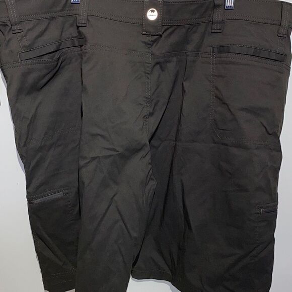 Wrangler Men's UPF 50 Relaxed Fit Performance Green Zip Cargo Shorts Size 48 NWT - Picture 5 of 9